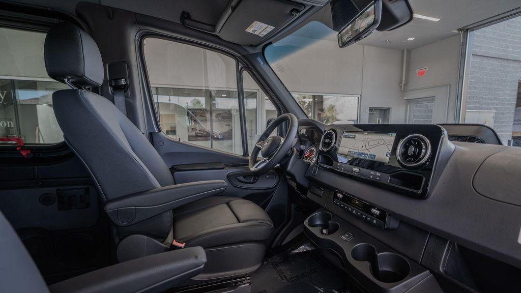 new 2026 Mercedes-Benz Sprinter 2500 car, priced at $82,615