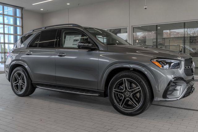 new 2026 Mercedes-Benz GLE 450 car, priced at $81,455