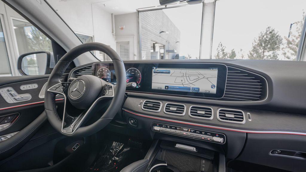 new 2026 Mercedes-Benz GLE 450 car, priced at $90,394