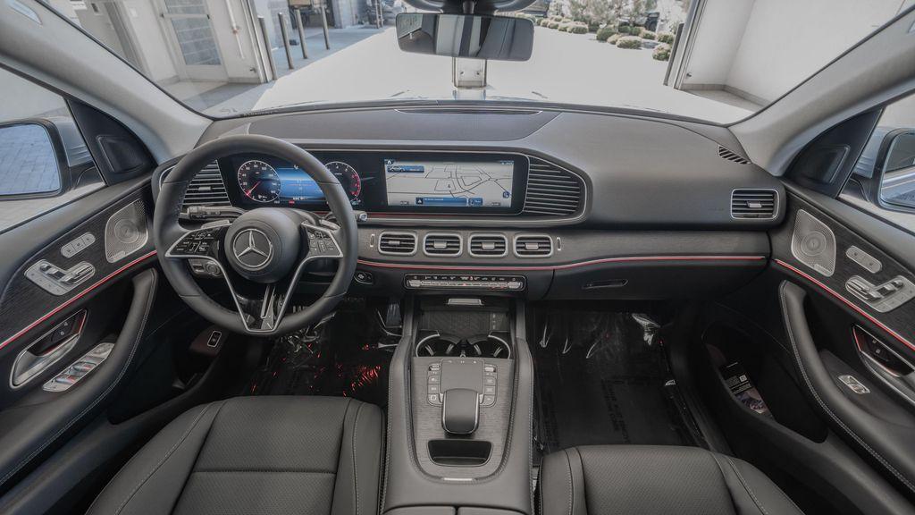 new 2026 Mercedes-Benz GLE 450 car, priced at $90,394