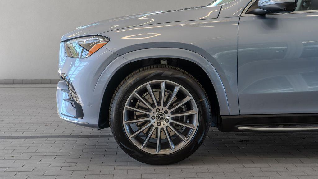 new 2026 Mercedes-Benz GLE 450 car, priced at $90,394