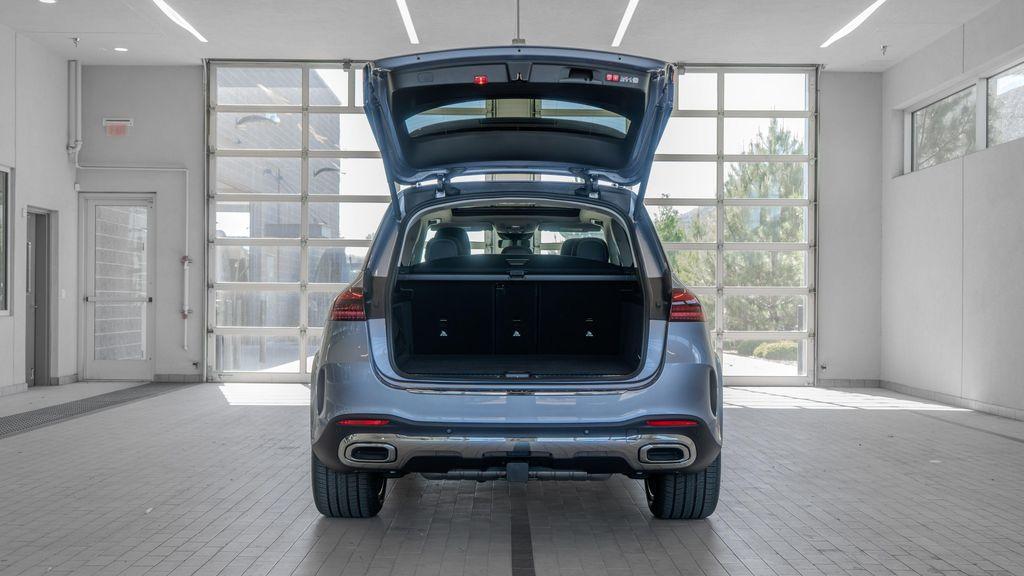 new 2026 Mercedes-Benz GLE 450 car, priced at $90,394