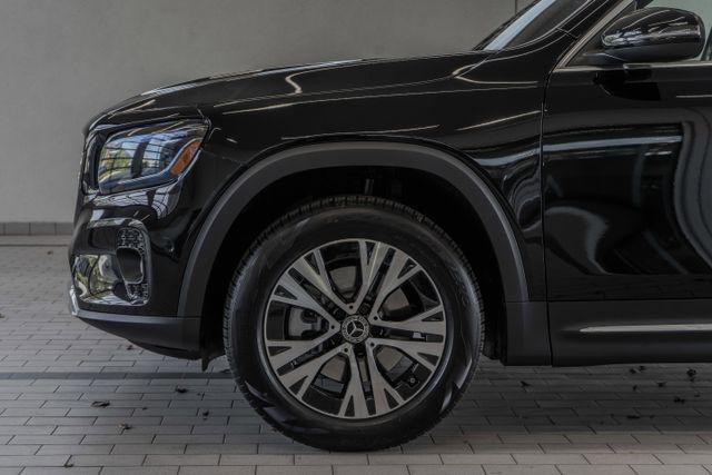new 2026 Mercedes-Benz GLB 250 car, priced at $55,340