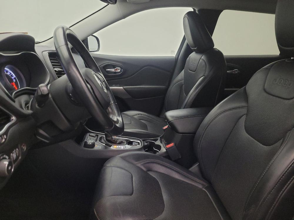 used 2019 Jeep Cherokee car, priced at $19,495