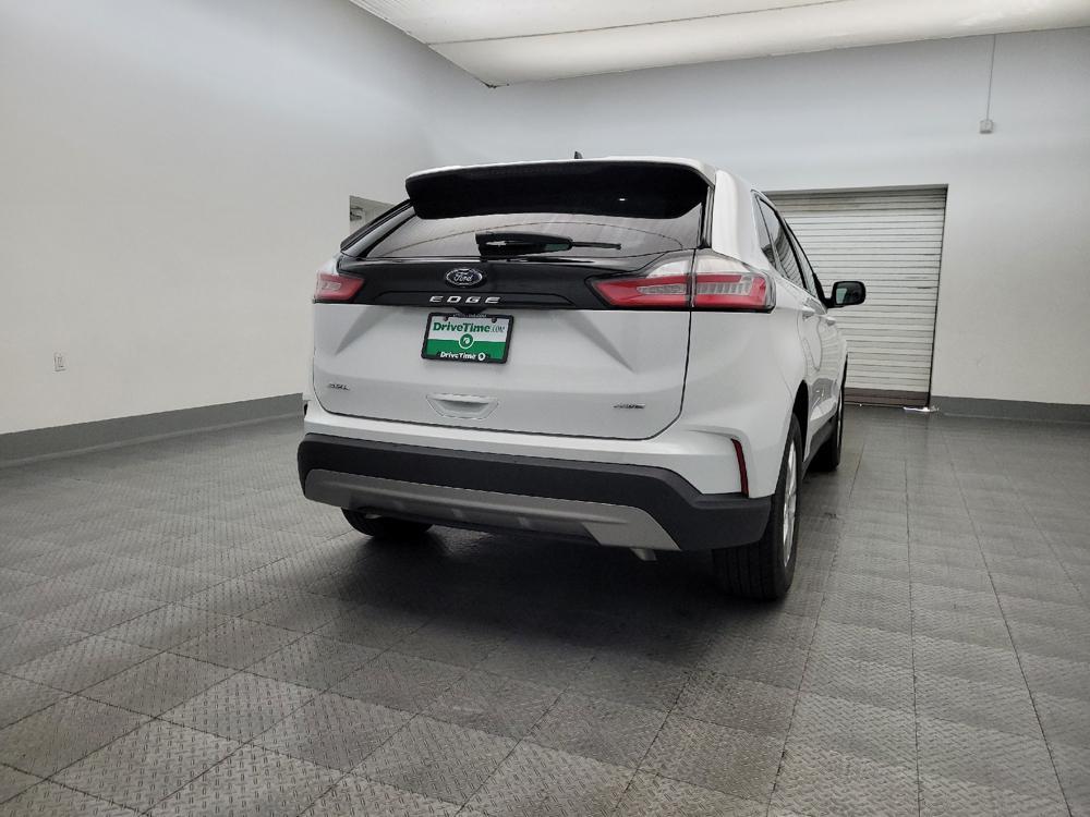 used 2024 Ford Edge car, priced at $22,795