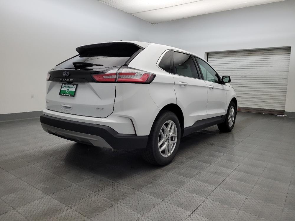 used 2024 Ford Edge car, priced at $22,795