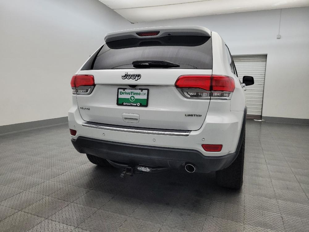 used 2018 Jeep Grand Cherokee car, priced at $17,395