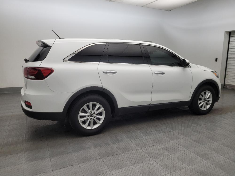 used 2020 Kia Sorento car, priced at $17,895