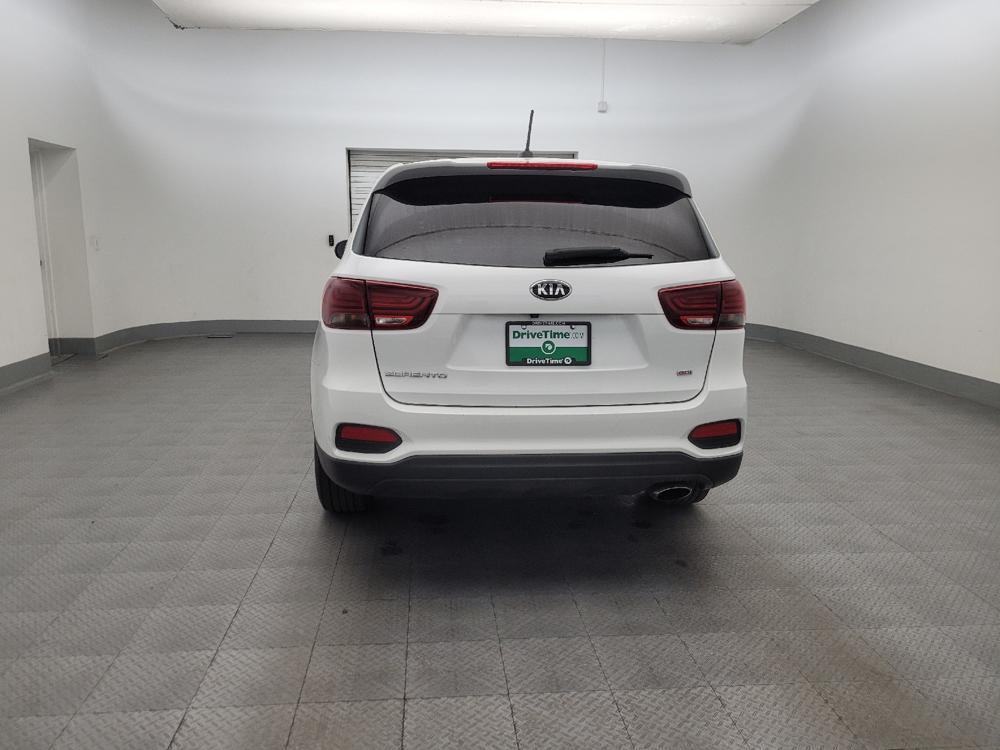 used 2020 Kia Sorento car, priced at $17,895
