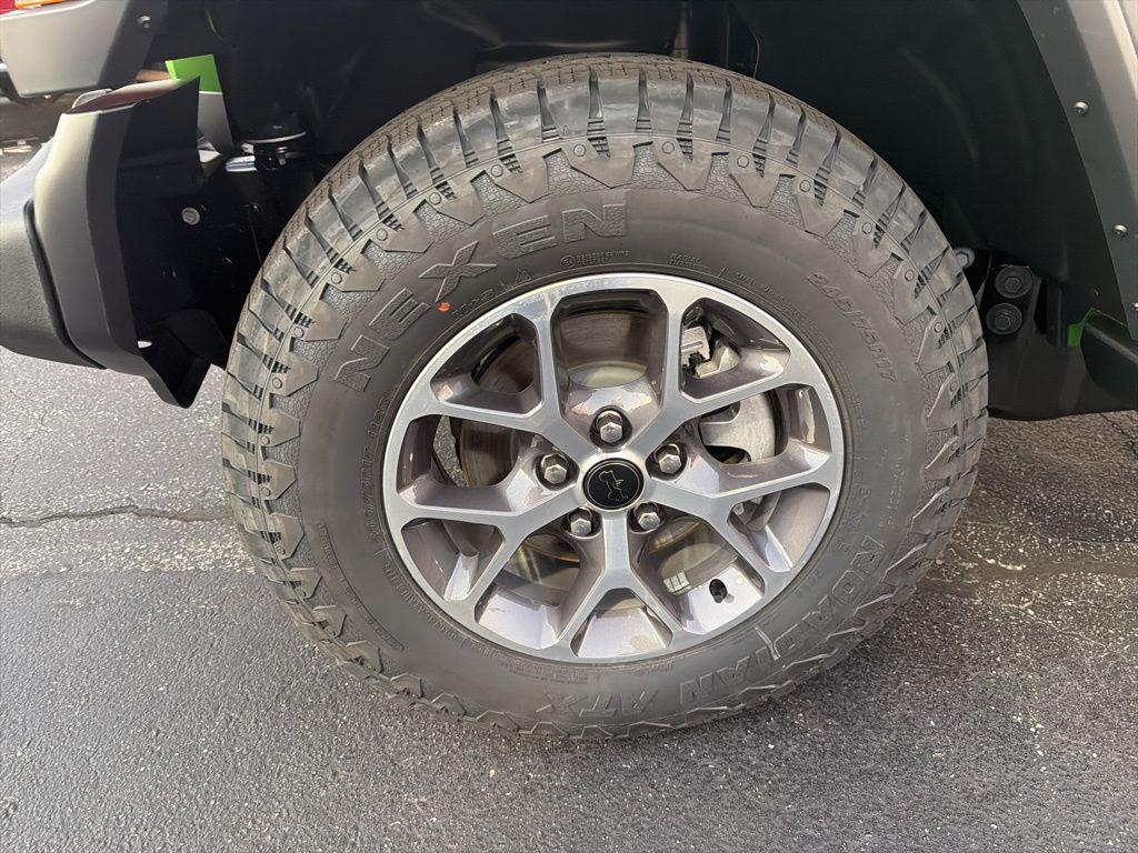 new 2026 Jeep Wrangler car, priced at $46,935