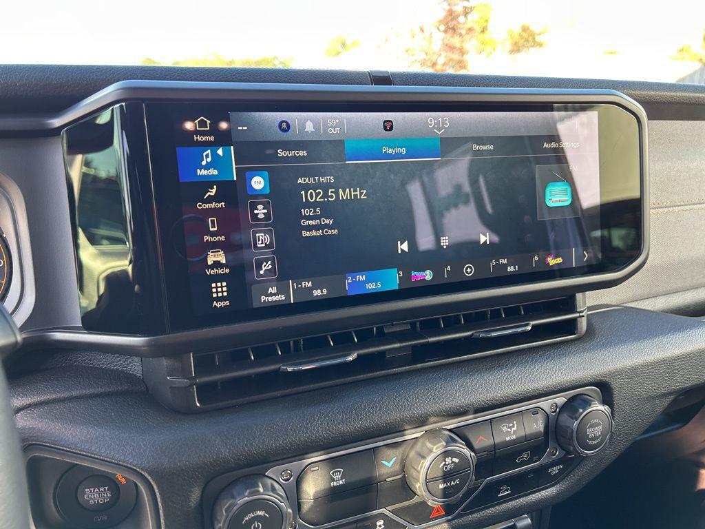 new 2026 Jeep Wrangler car, priced at $39,783