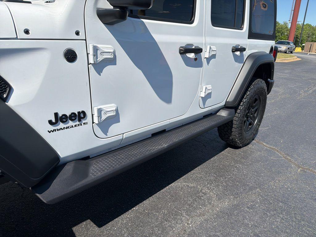new 2026 Jeep Wrangler car, priced at $41,843