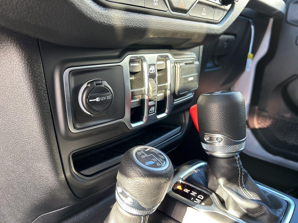 new 2026 Jeep Wrangler car, priced at $39,783