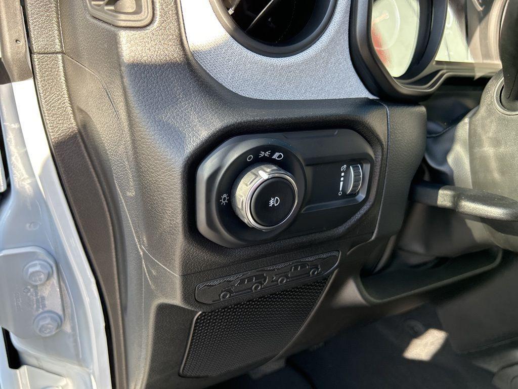 new 2026 Jeep Wrangler car, priced at $39,783