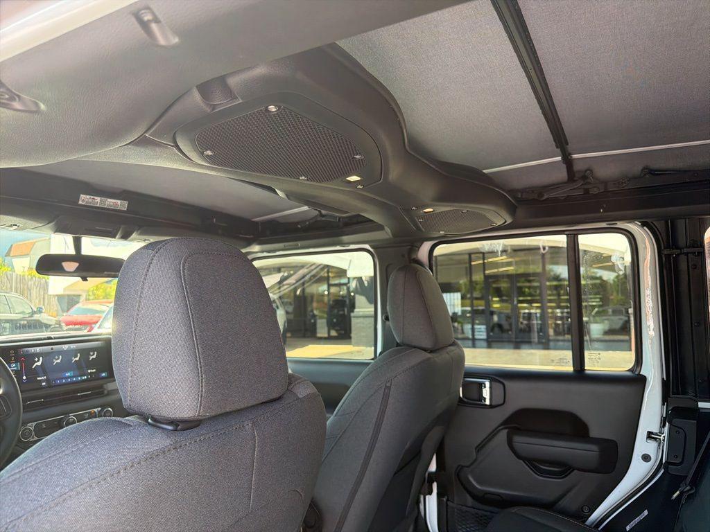 new 2026 Jeep Wrangler car, priced at $41,843