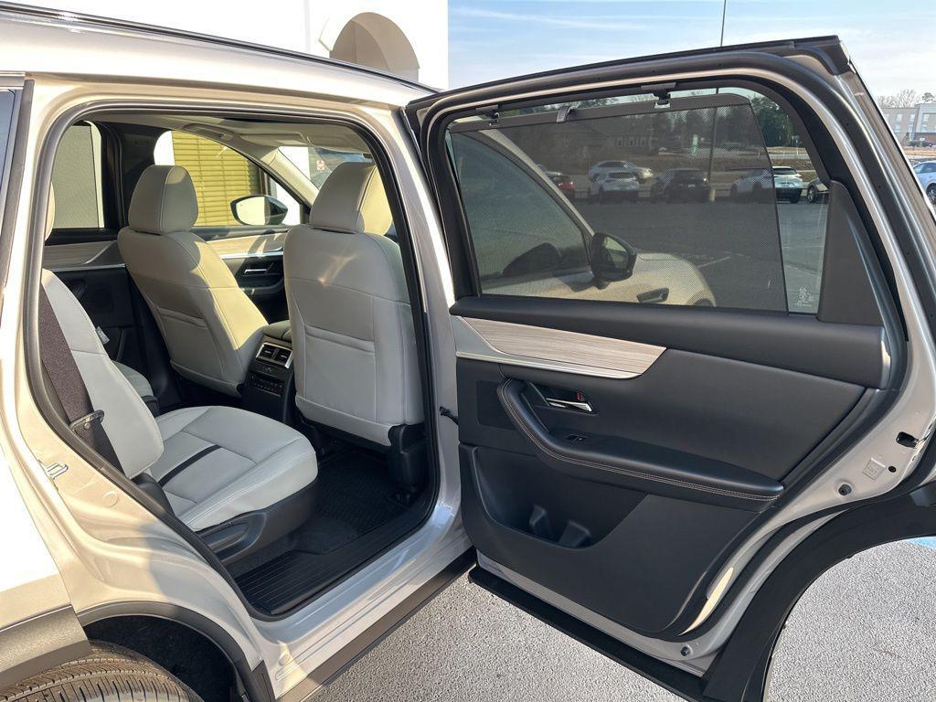 new 2026 Mazda CX-90 car, priced at $45,851