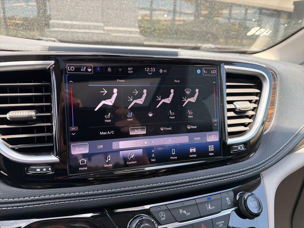 used 2024 Chrysler Pacifica car, priced at $38,540
