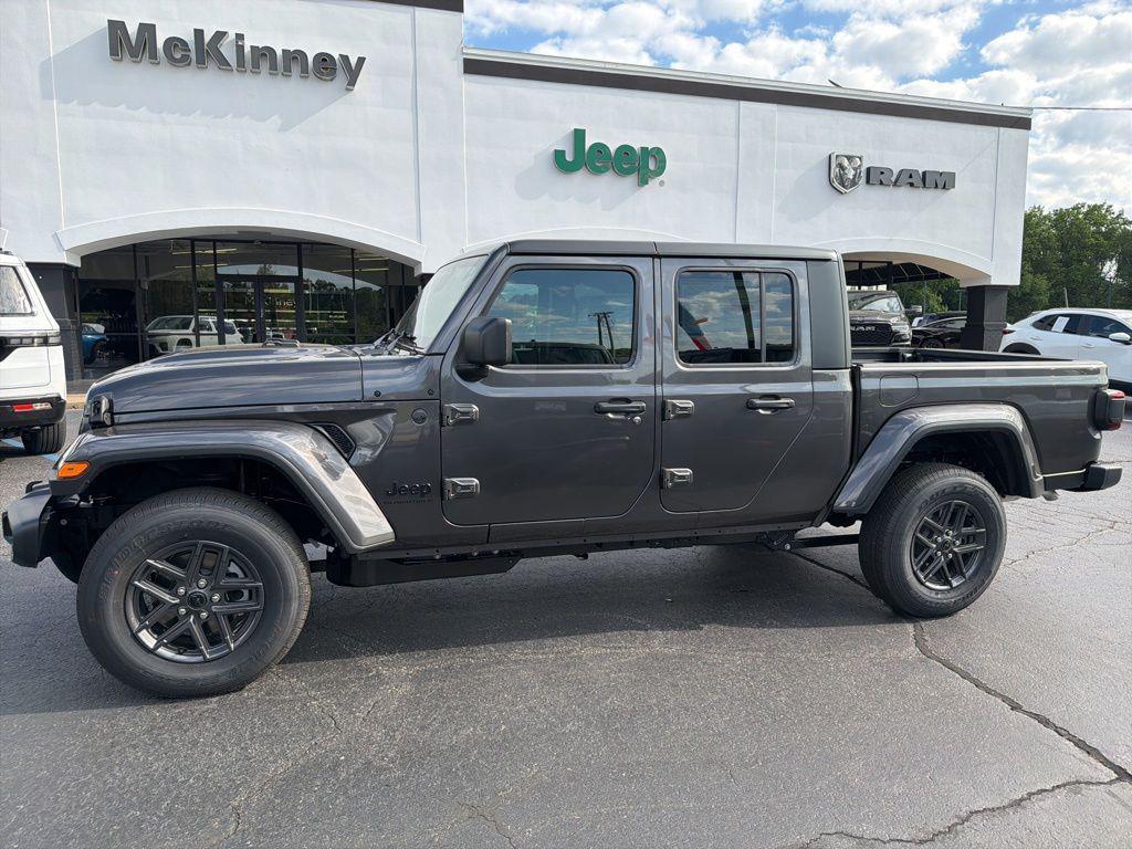 new 2026 Jeep Gladiator car, priced at $44,851