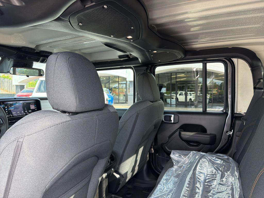 new 2026 Jeep Gladiator car, priced at $44,851