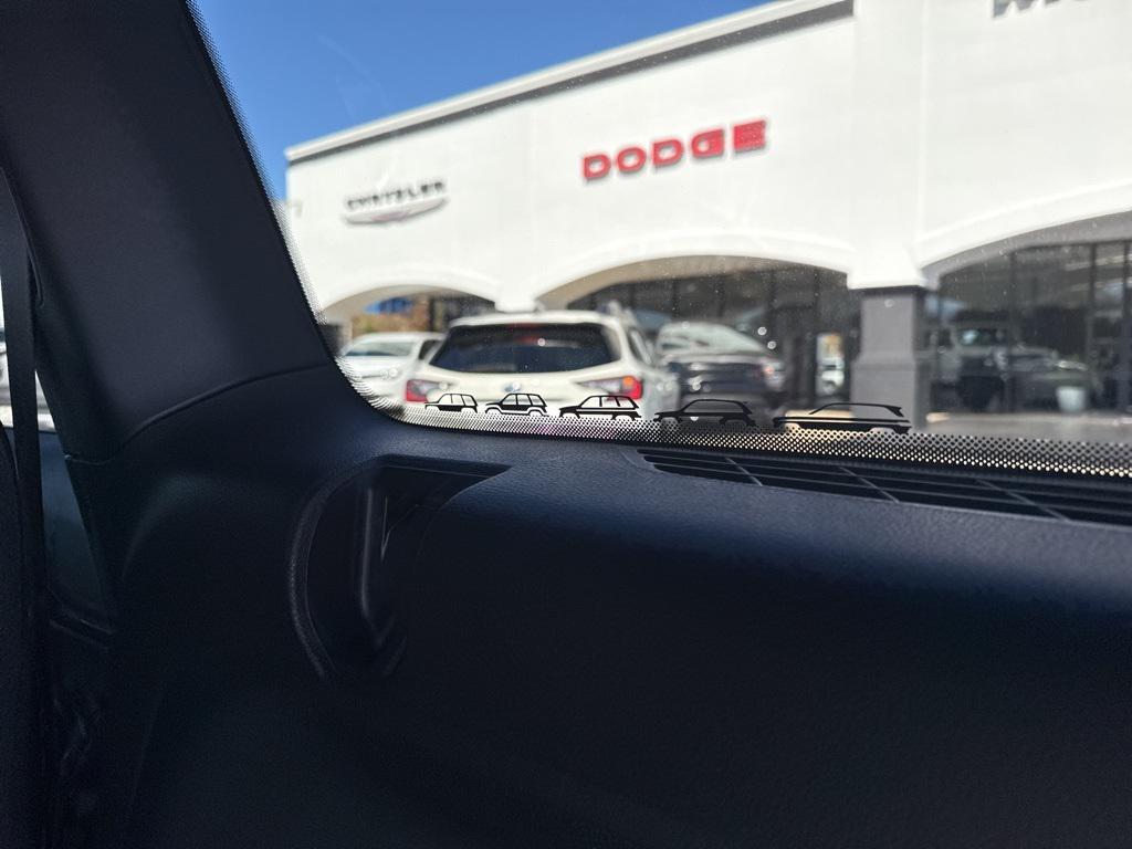 new 2025 Jeep Grand Cherokee car, priced at $43,123