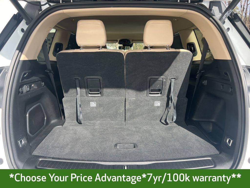 used 2022 Jeep Grand Cherokee L car, priced at $30,800