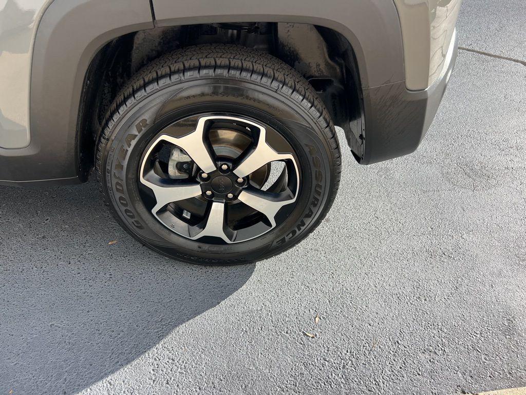 used 2021 Jeep Renegade car, priced at $18,800