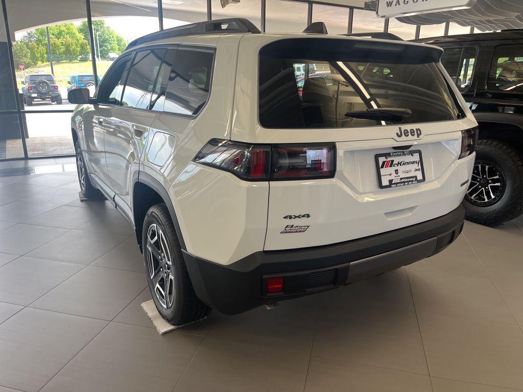 new 2026 Jeep Cherokee car, priced at $41,733