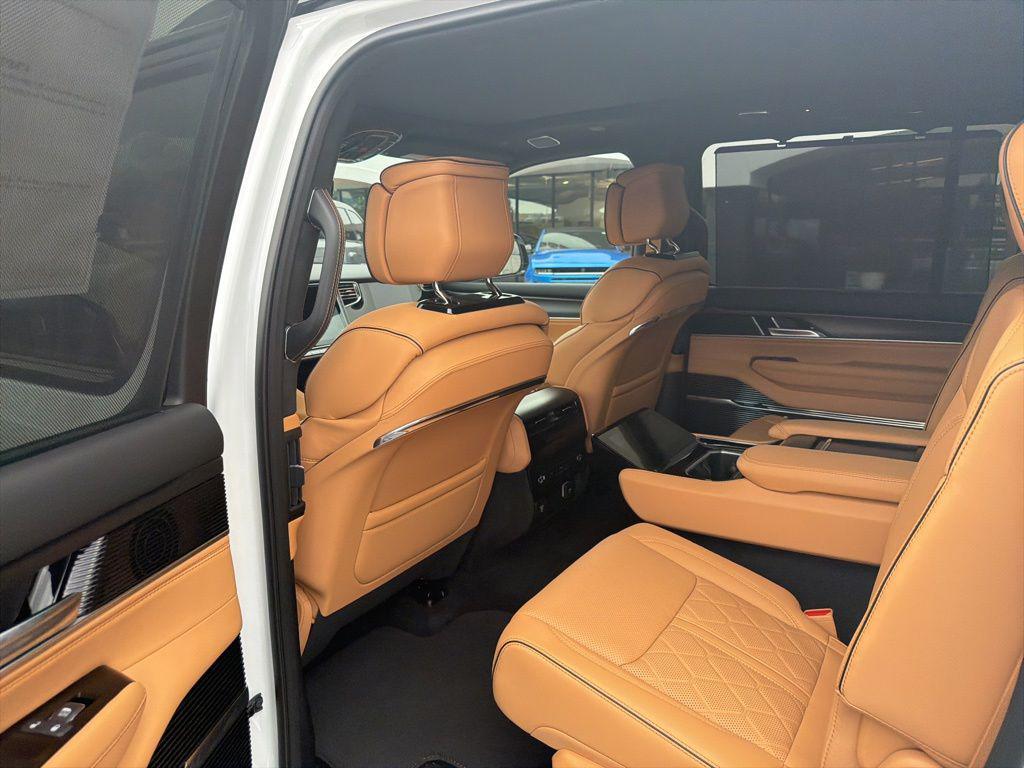 new 2026 Jeep Grand Wagoneer L car, priced at $100,904