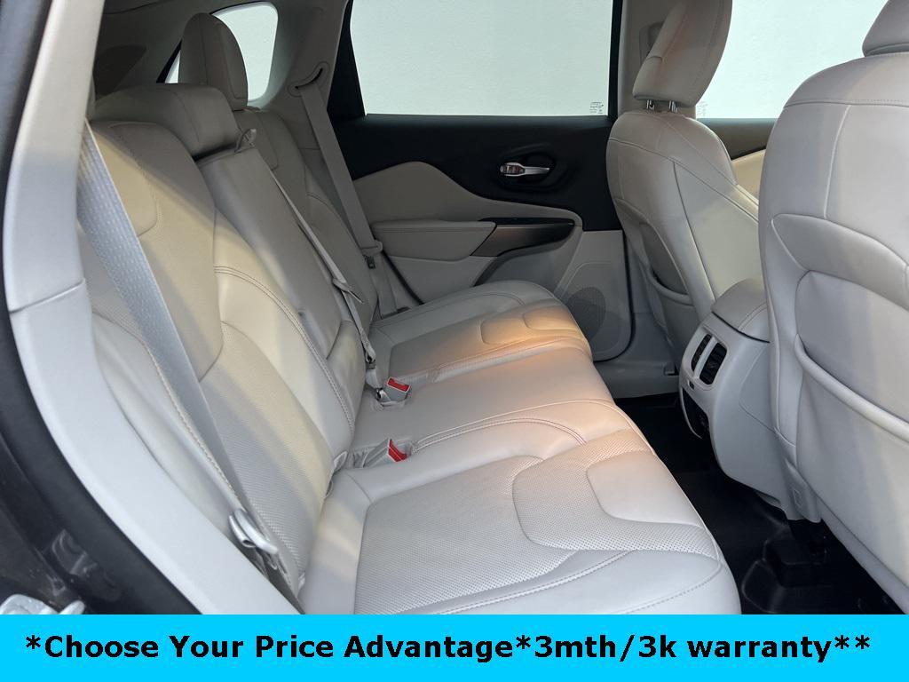 used 2021 Jeep Cherokee car, priced at $17,175