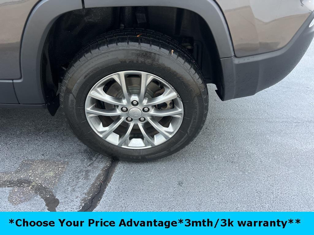 used 2021 Jeep Cherokee car, priced at $17,175