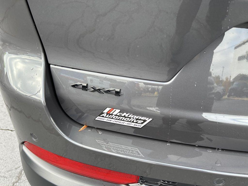 new 2025 Jeep Grand Cherokee L car, priced at $49,220