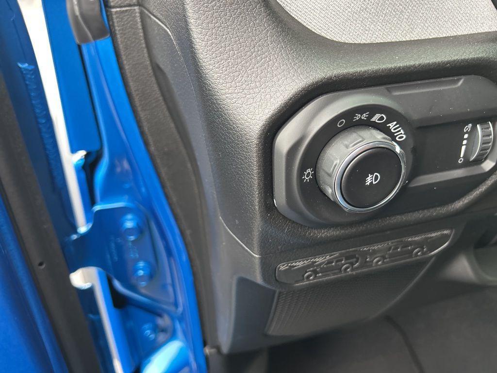 new 2026 Jeep Wrangler car, priced at $46,316