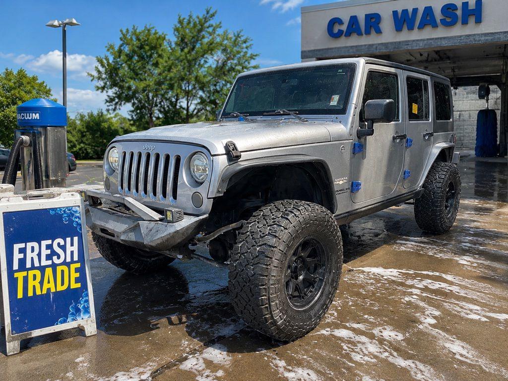 used 2015 Jeep Wrangler Unlimited car, priced at $22,800