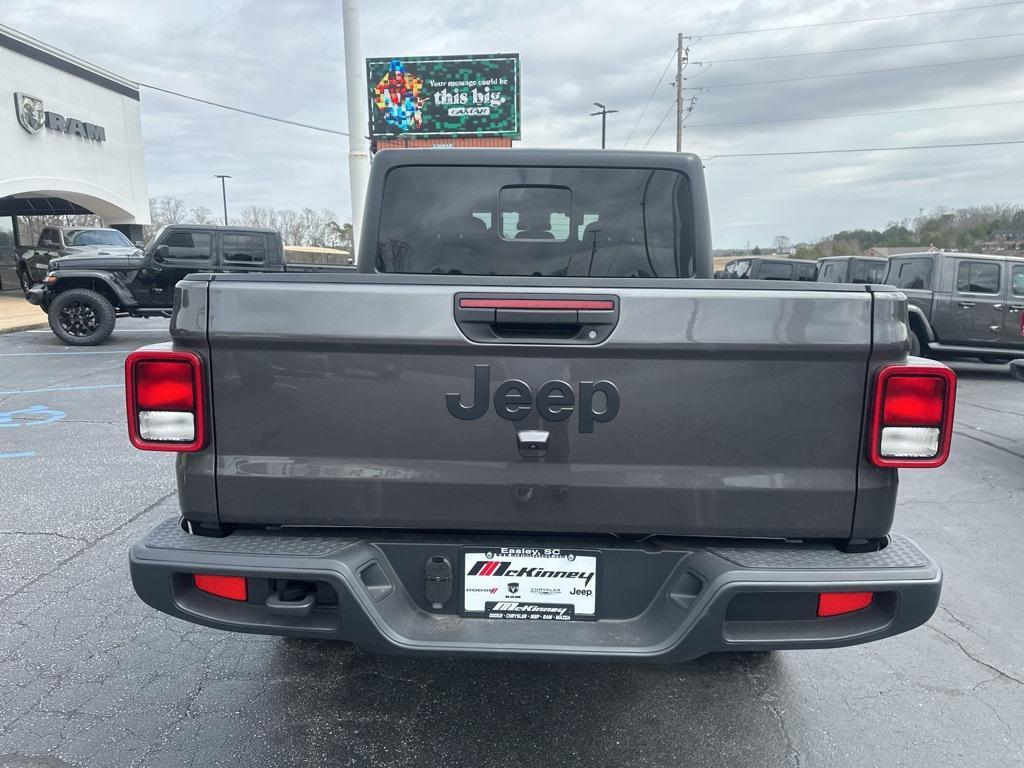 new 2025 Jeep Gladiator car, priced at $36,353