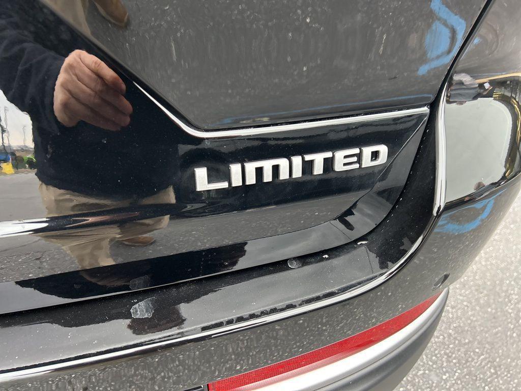 new 2026 Jeep Grand Cherokee car, priced at $46,241