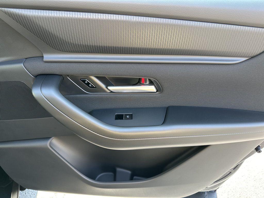 new 2026 Mazda CX-90 car, priced at $37,740