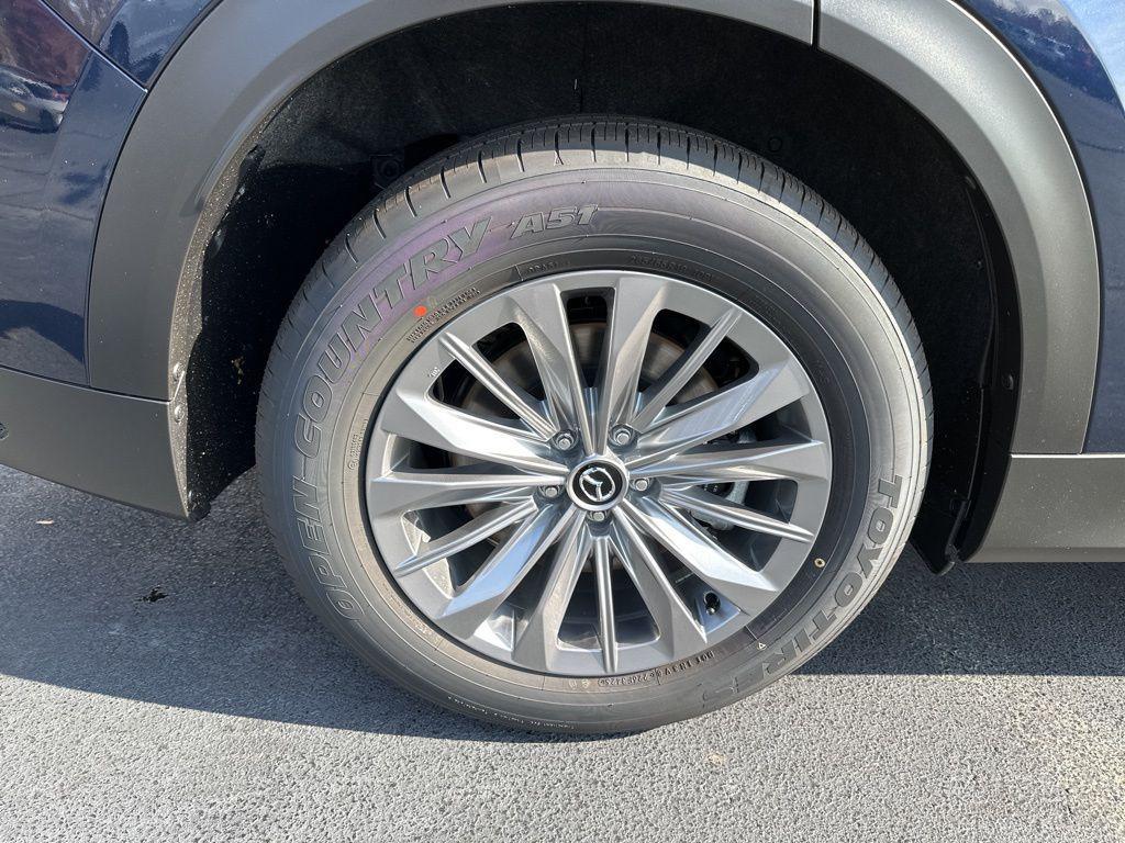 new 2026 Mazda CX-90 car, priced at $37,740