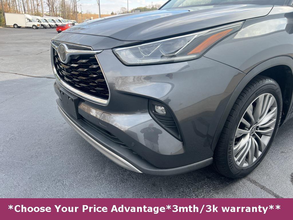 used 2020 Toyota Highlander car, priced at $35,500