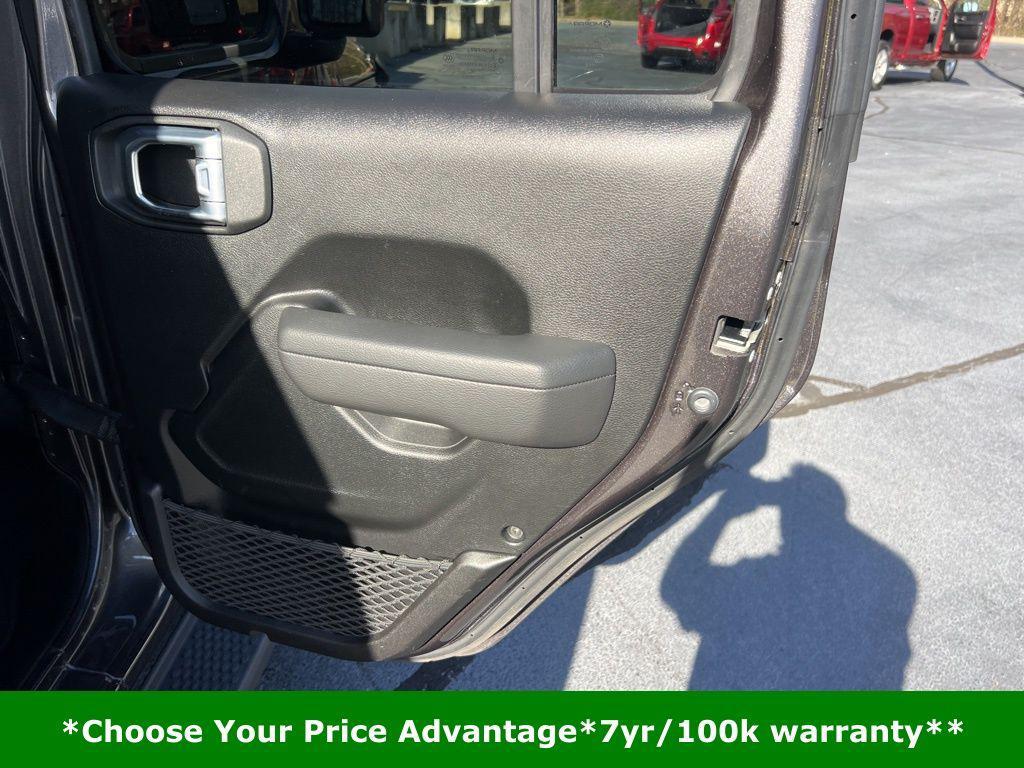 used 2022 Jeep Wrangler Unlimited car, priced at $30,000