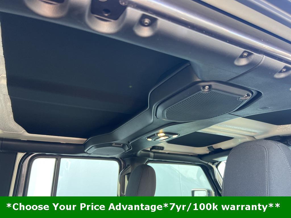 used 2022 Jeep Wrangler Unlimited car, priced at $31,100