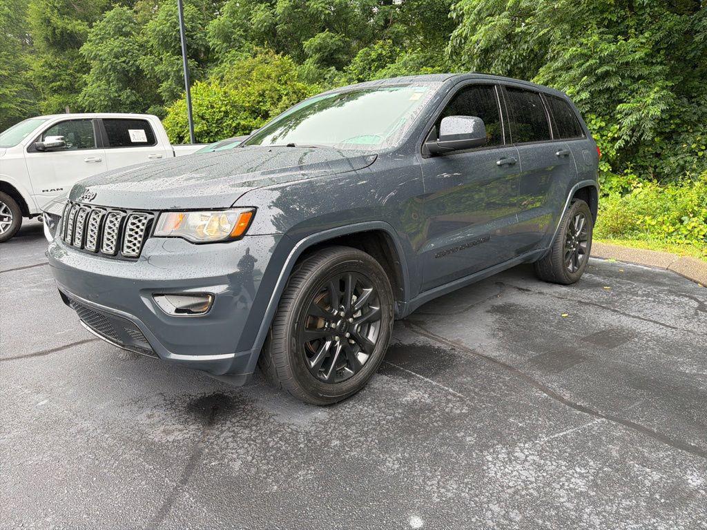 used 2018 Jeep Grand Cherokee car, priced at $20,540