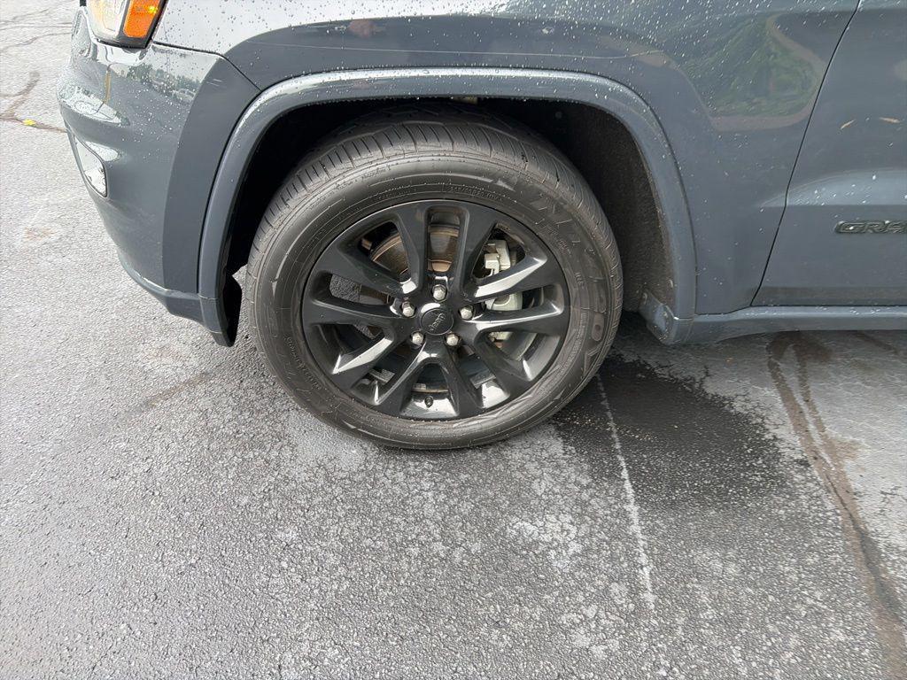 used 2018 Jeep Grand Cherokee car, priced at $20,540