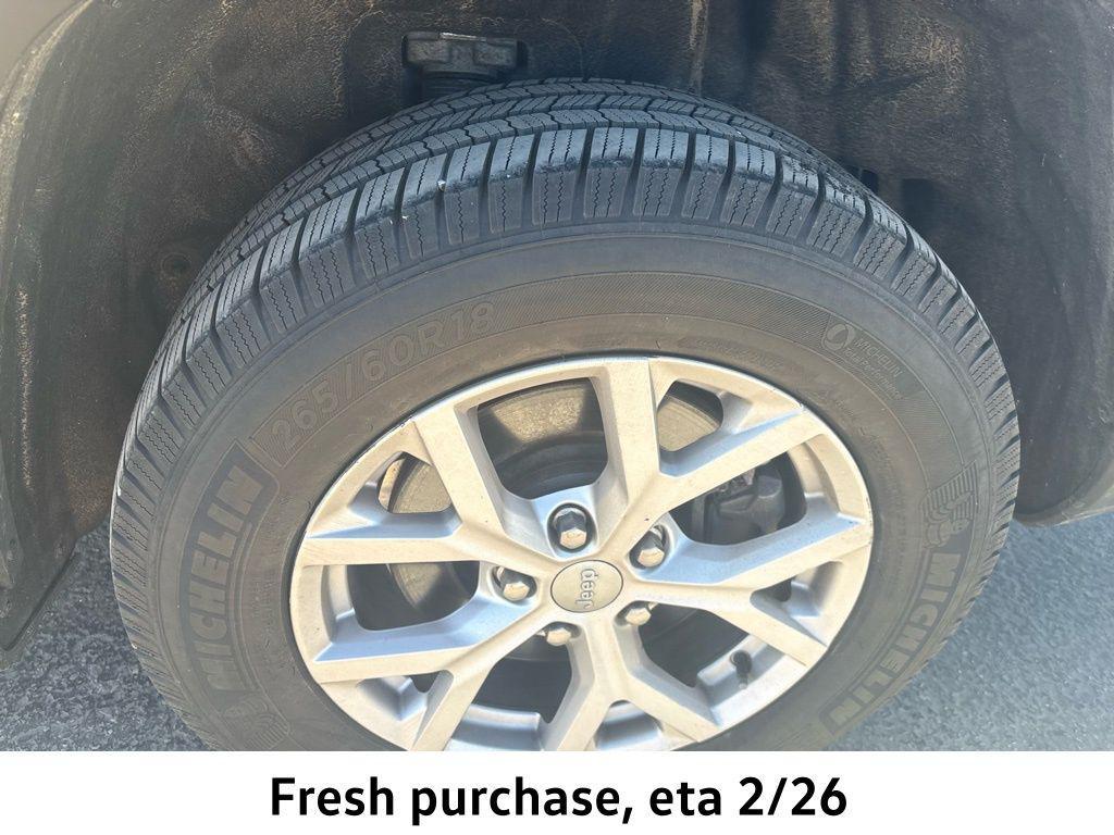 used 2021 Jeep Grand Cherokee L car, priced at $34,990