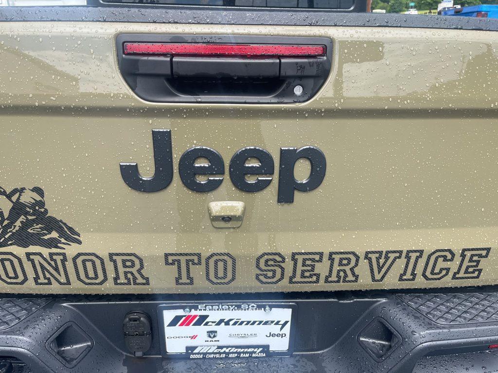 new 2025 Jeep Gladiator car, priced at $34,452