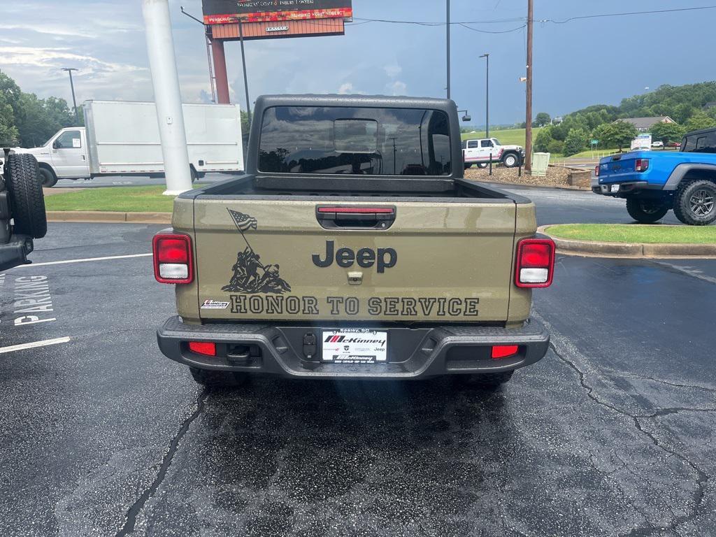 new 2025 Jeep Gladiator car, priced at $38,452