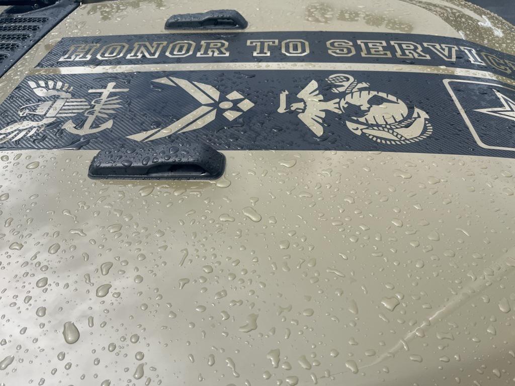 new 2025 Jeep Gladiator car, priced at $38,452