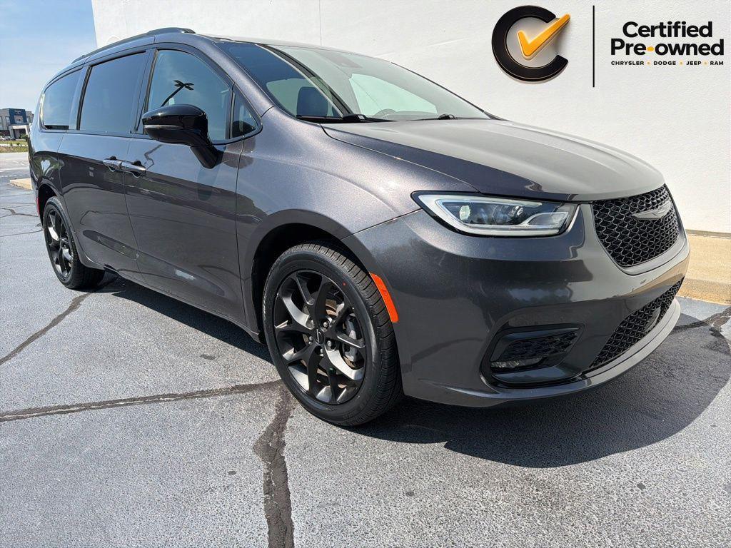 used 2023 Chrysler Pacifica car, priced at $40,350