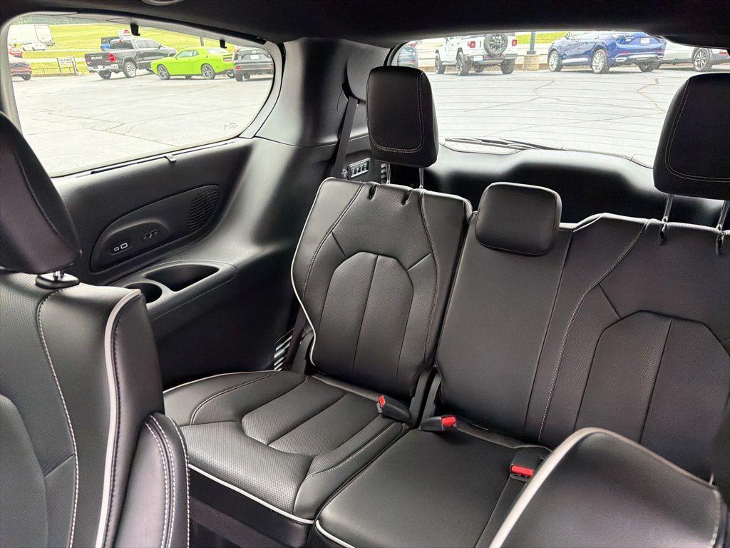 used 2023 Chrysler Pacifica car, priced at $42,540