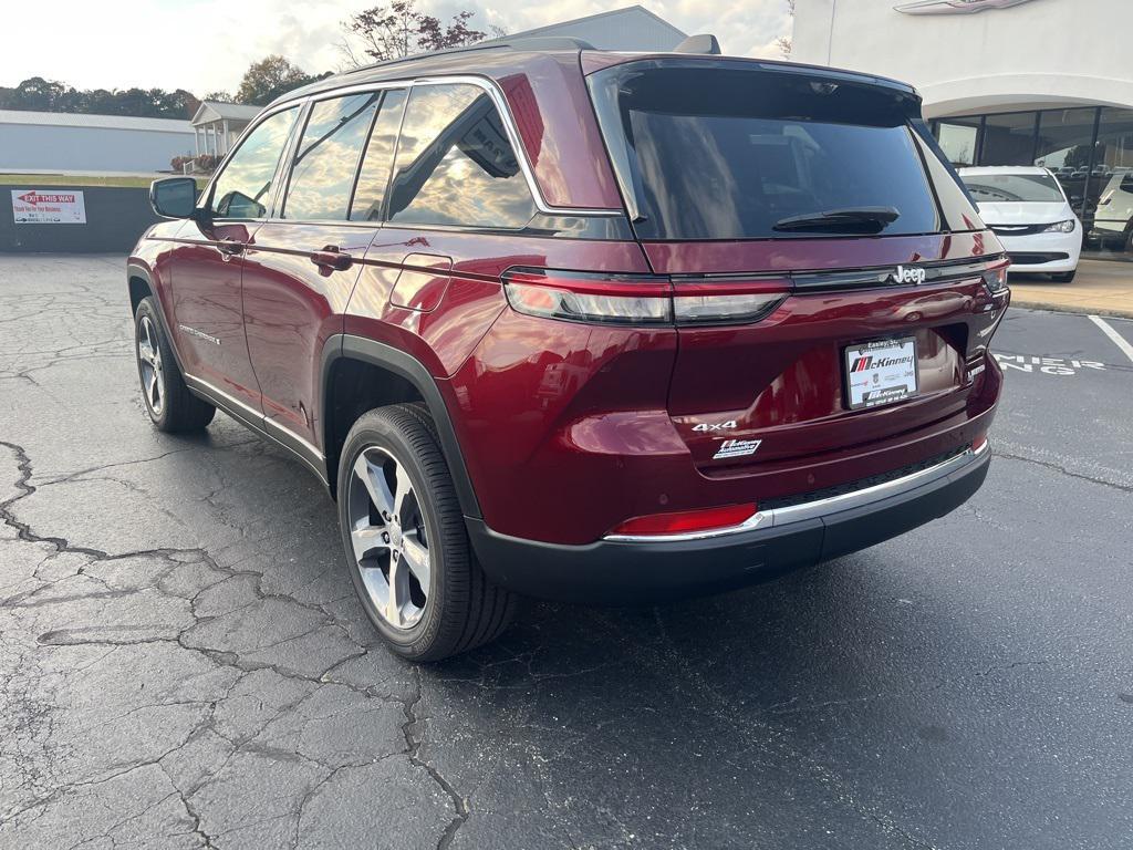 new 2025 Jeep Grand Cherokee car, priced at $47,167
