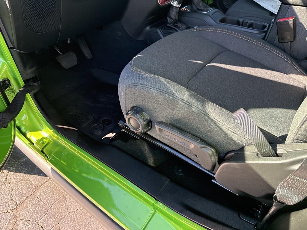 new 2026 Jeep Wrangler car, priced at $43,195